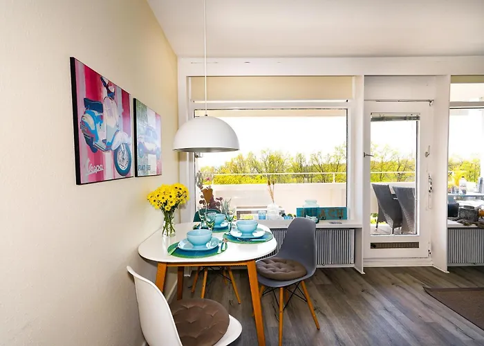 Sundeck * Sierksdorf